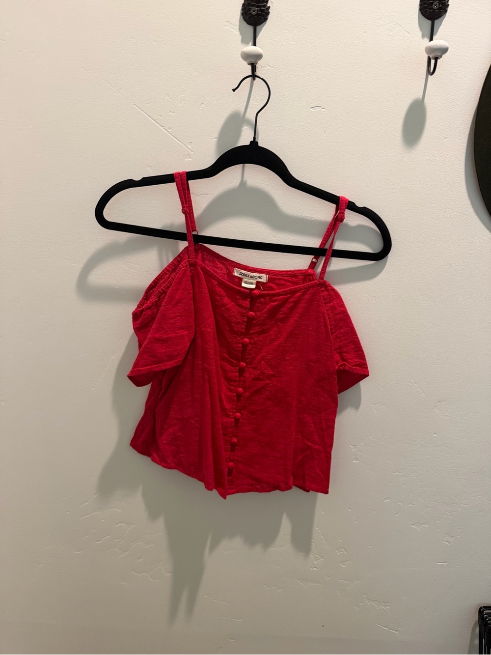 Billabong Red Cold-Shoulder Button-Front Cami